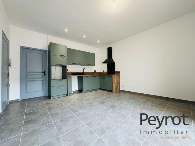 Location Appartement 2 pièces 37m² PERPIGNAN 66000