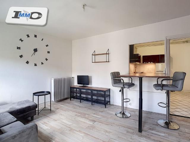 Location Appartement 2 pièces 37m² RIOM 63200
