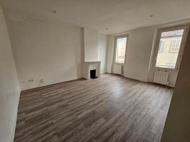 Location Appartement 2 pièces 34.83 m2 Marseille 10ème