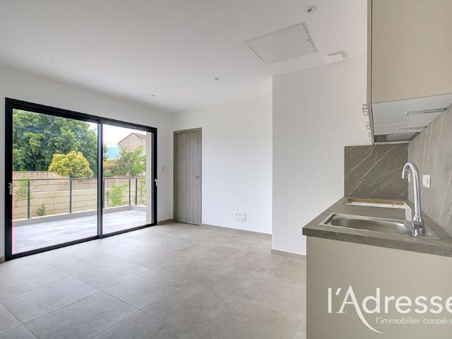 Location appartement 2 pièces, 34.92m², Lucciana