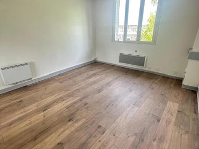 Location Appartement 2 pièces 34.94 m2 Noisy le Grand