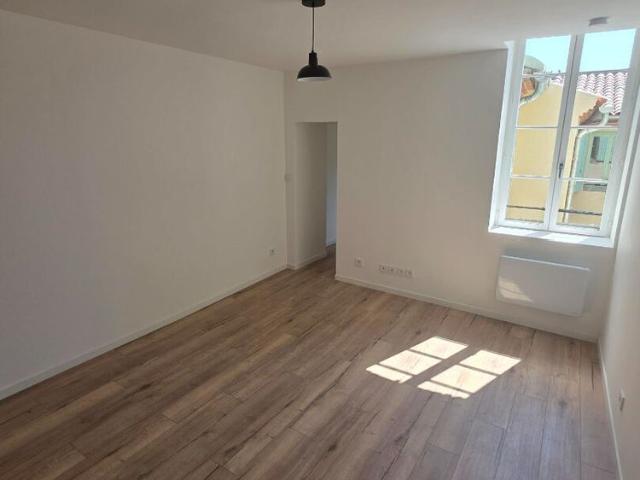Location appartement 2 pièces, 34.00m², Carmaux