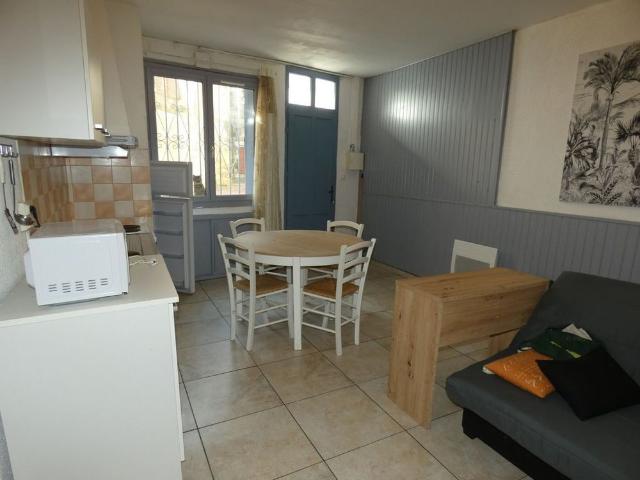 Location appartement 2 pièces, 34.00m², Narbonne