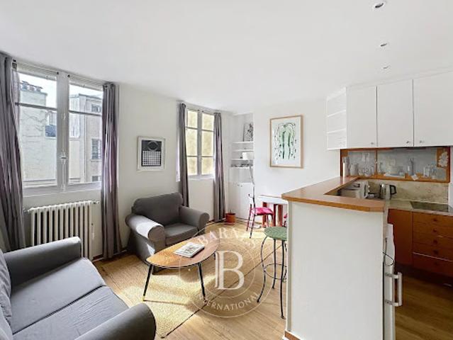Location Appartement 2 pièces 34.2 m2 Paris 8ème