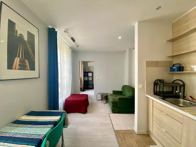Location Appartement 2 pièces 34.31 m2 Paris 18ème