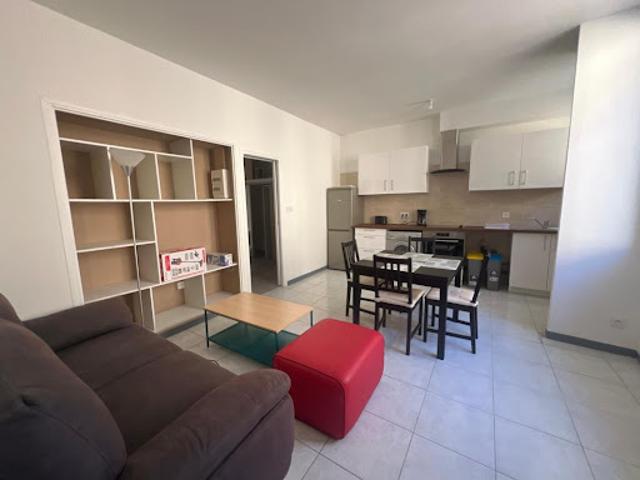 Location Appartement 2 pièces 34.36 m2 Nimes