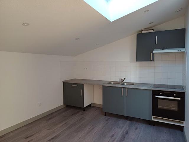 Location Appartement 2 pièces 34 m2 Billom