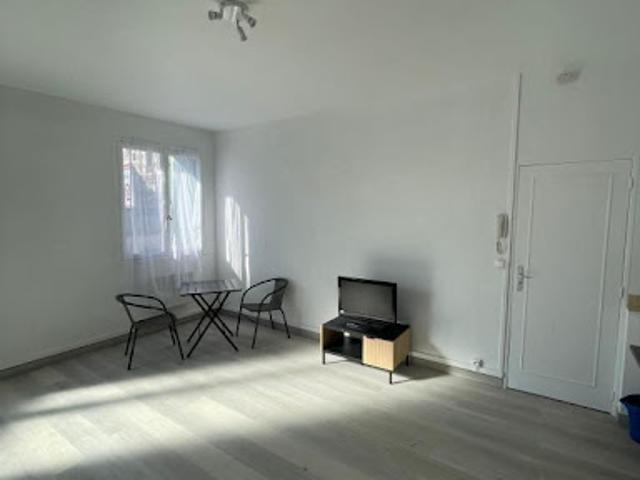 Location Appartement 2 pièces 34 m2 Cosne Cours sur Loire