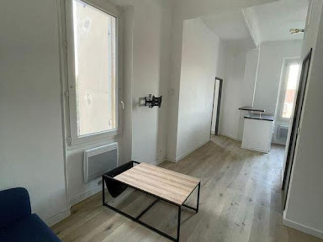 Location Appartement 2 pièces 34 m2 Marseille 10ème