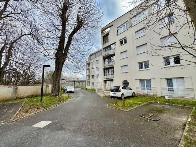 Location Appartement 2 pièces 34m²