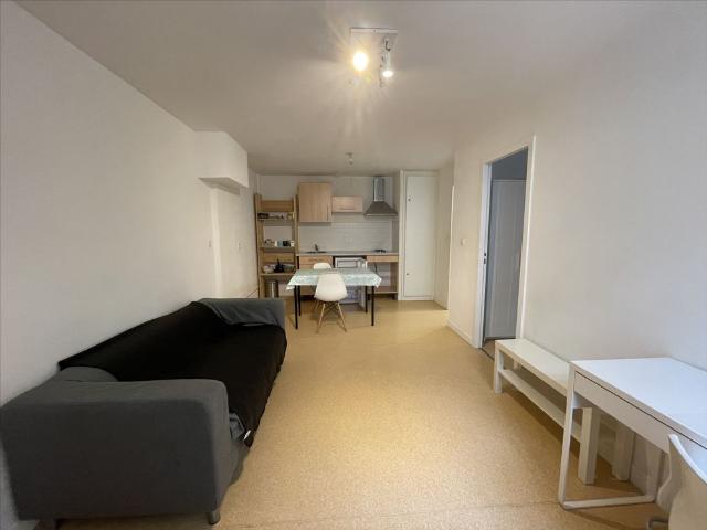 Location Appartement 2 pièces 34m²