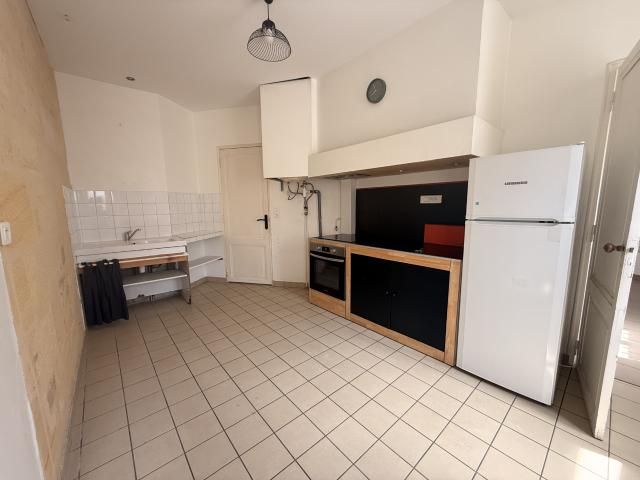 Location Appartement 2 pièces 34m² BORDEAUX 33800