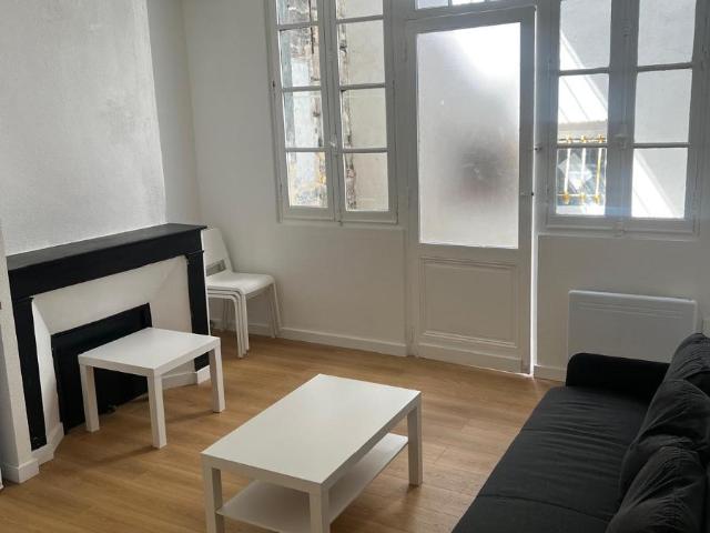Location Appartement 2 pièces 34m² BORDEAUX 33000