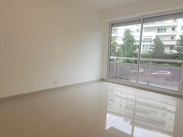 Location Appartement 2 pièces 34m² ISSY LES MOULINEAUX 92130