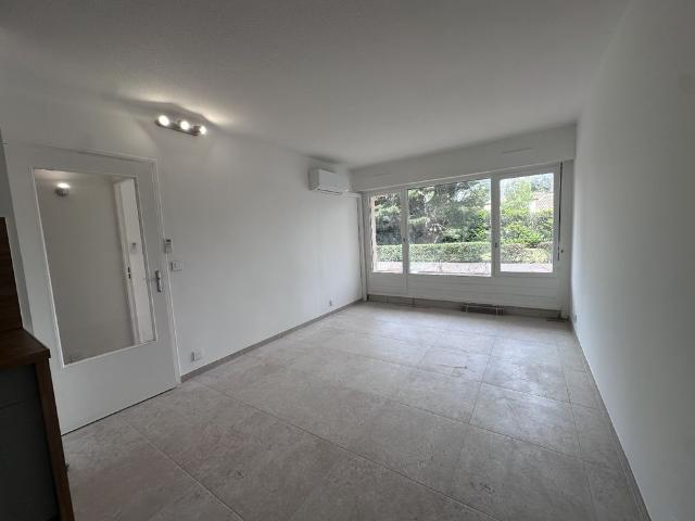 Location Appartement 2 pièces 34m² MONTPELLIER 34070