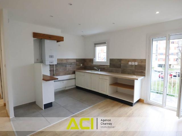 Location Appartement 2 pièces 34m² MACON 71000