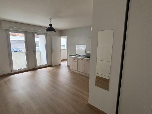 Location Appartement 2 pièces 34m² NANTES 44000
