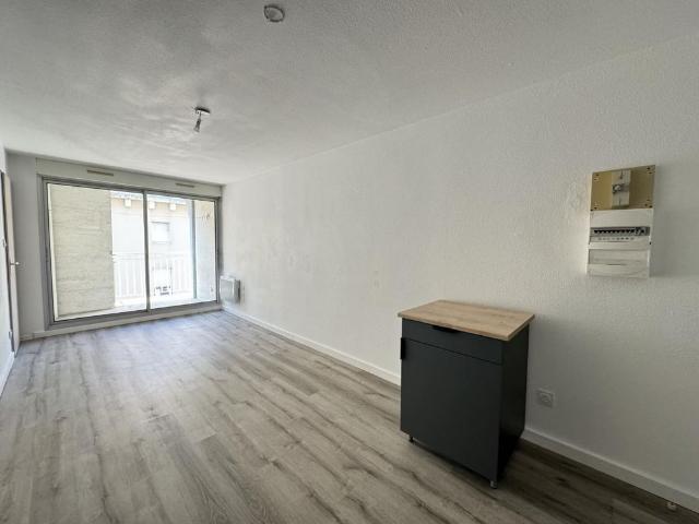 Location Appartement 2 pièces 34m² SETE 34200