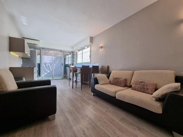 Location Appartement 2 pièces 34m² VILLENEUVE LOUBET 06270