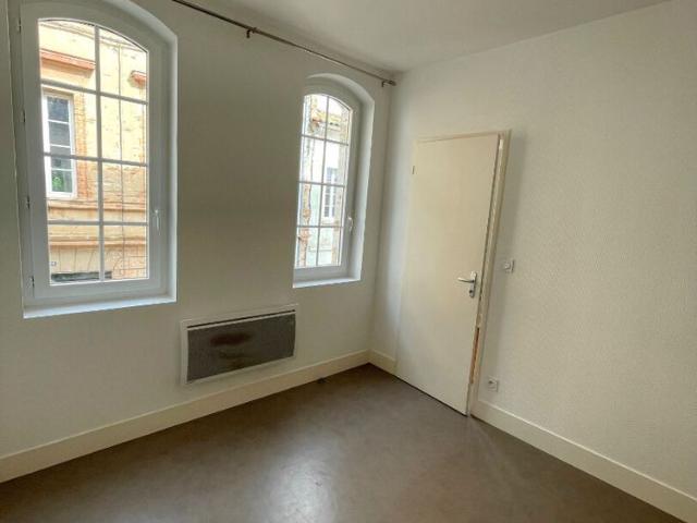 Location appartement 2 pièces, 35.45m², L'Isle Jourdain