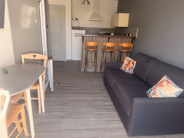 Location appartement 2 pièces, 35.57m², Rochefort