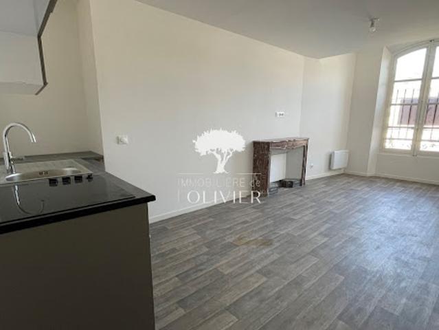 Location Appartement 2 pièces 35.99 m2 Apt