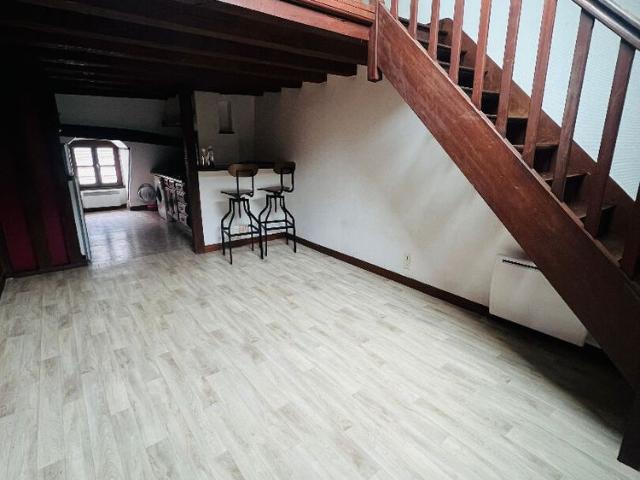 Location appartement 2 pièces, 35.00m², Orléans