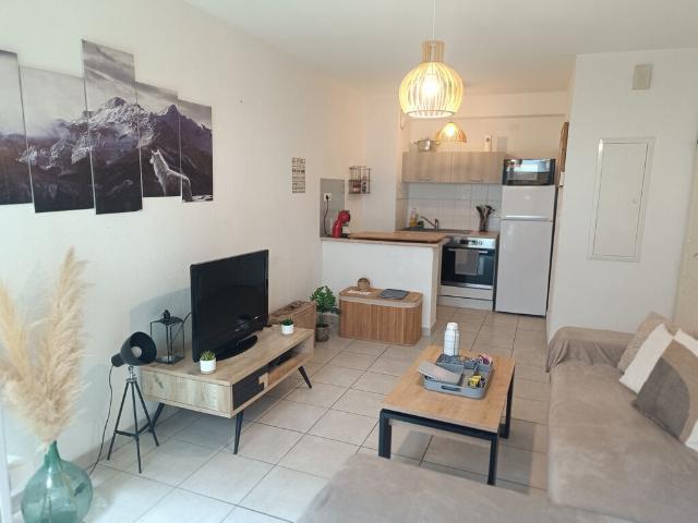 Location appartement 2 pièces, 35.00m², Narbonne
