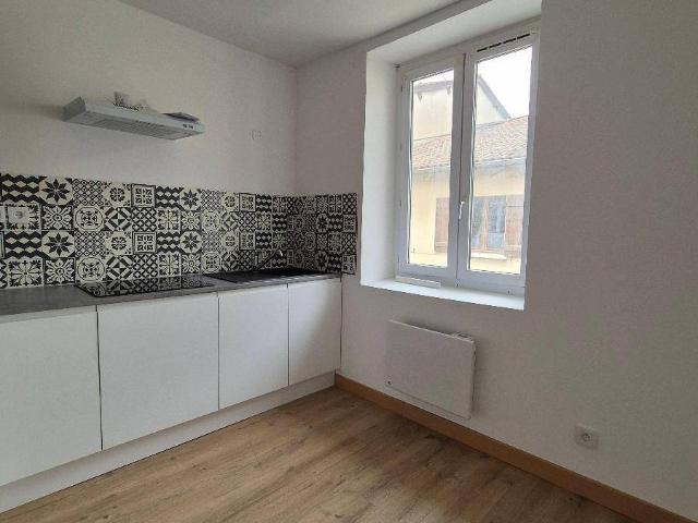 Location appartement 2 pièces 35.34 m² à Thoissey 01140 4 560 €