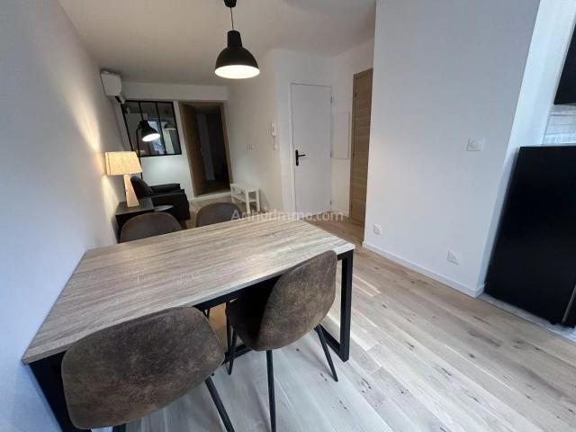 Location Appartement 2 pièces 35 m2 à Aubagne