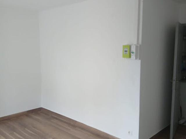 Location Appartement 2 pièces 35 m2 Cazaubon