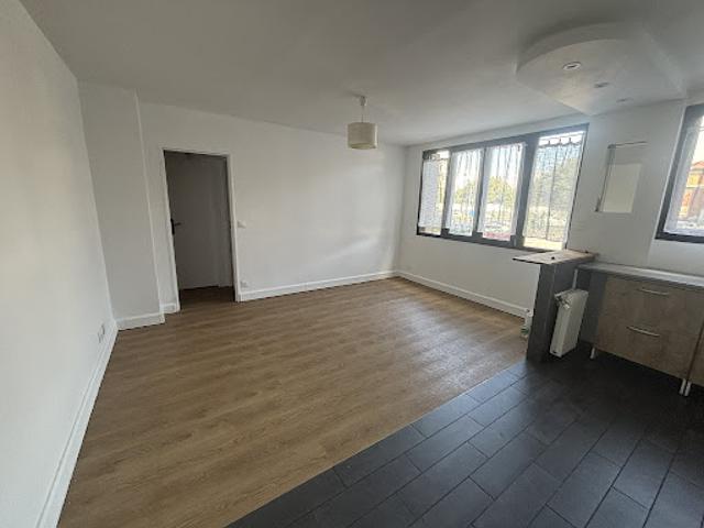 Location Appartement 2 pièces 35 m2 La Courneuve