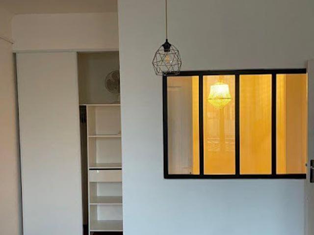 Location Appartement 2 pièces 35 m2 Marseille 5ème
