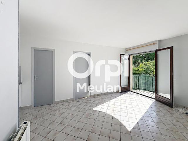 Location Appartement 2 pièces 35 m2 Meulan en Yvelines