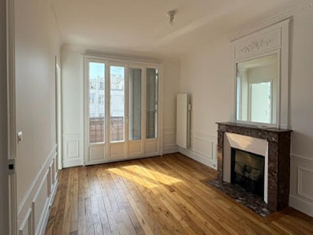 Location Appartement 2 pièces 35 m2 Paris 15ème