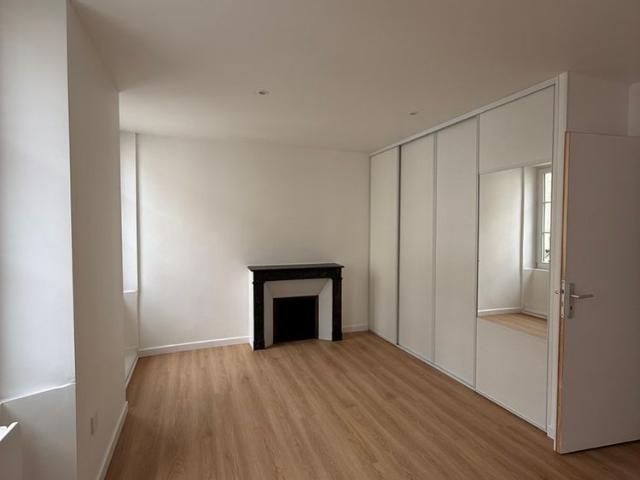 Location Appartement 2 pièces 35m²