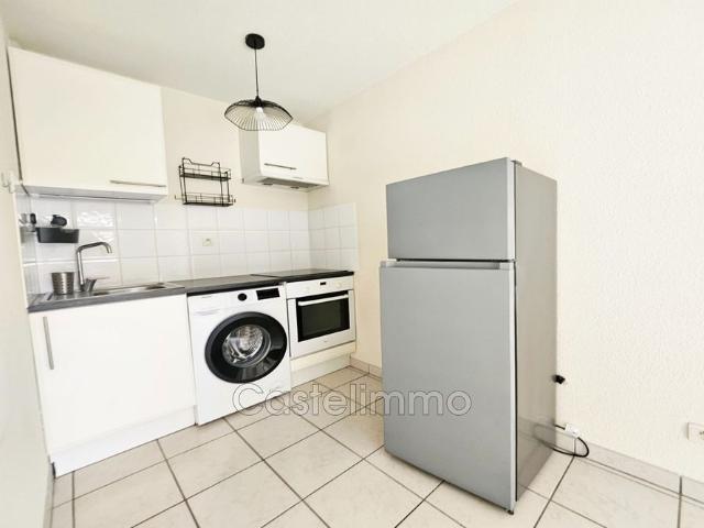 Location Appartement 2 pièces 35m² CASTELSARRASIN 82100