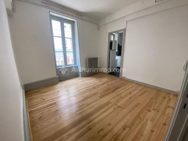 Location Appartement 2 pièces 35m² CLERMONT FERRAND 63000