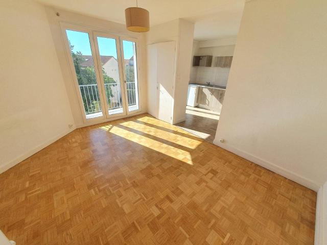 Location Appartement 2 pièces 35m² CLERMONT FERRAND 63000
