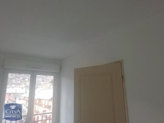 Location Appartement 2 pièces 35m² BRIANCON 05100