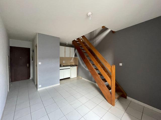 Location Appartement 2 pièces 35m² FONTENAY LE COMTE 85200
