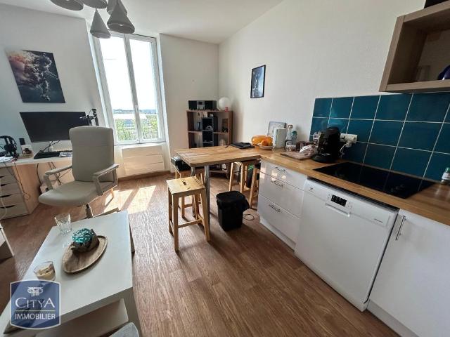 Location Appartement 2 pièces 35m² LA ROCHELLE 17000