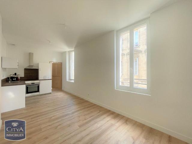 Location Appartement 2 pièces 35m² LIBOURNE 33500