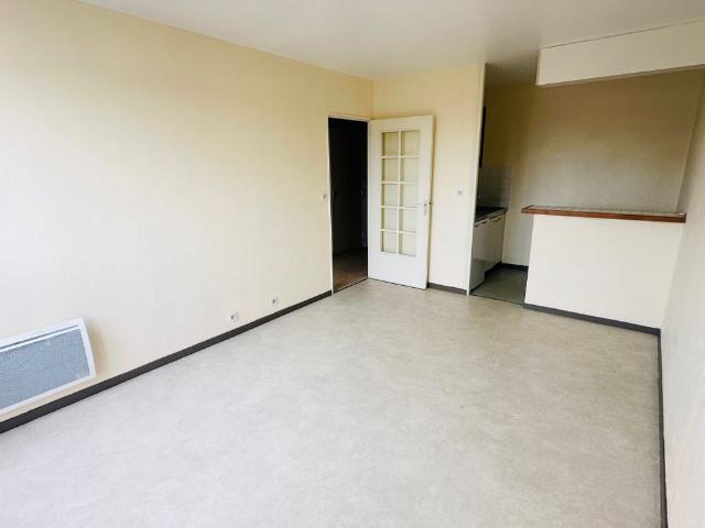 Location Appartement 2 pièces 35m² LIMOGES 87000