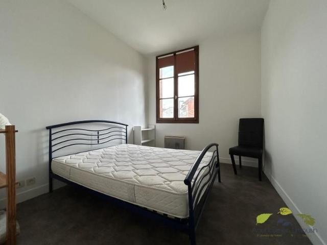 Location Appartement 2 pièces 35m² ST LEONARD DE NOBLAT 87400