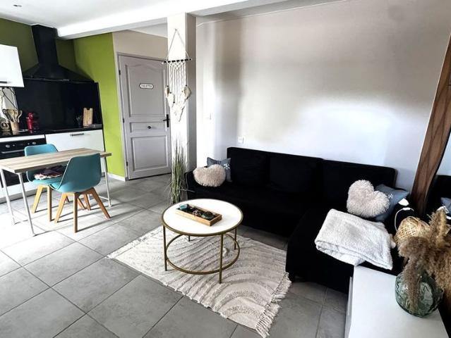 Location Appartement 2 pièces 35m² ST MAURICE DE LIGNON 43200