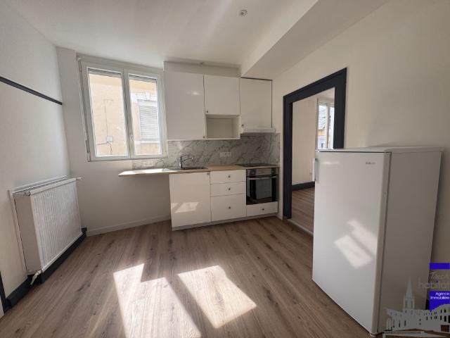Location Appartement 2 pièces 35m² TULLE 19000