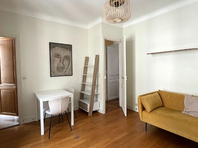 Location appartement 2 pièces, 36.26m², Paris 12