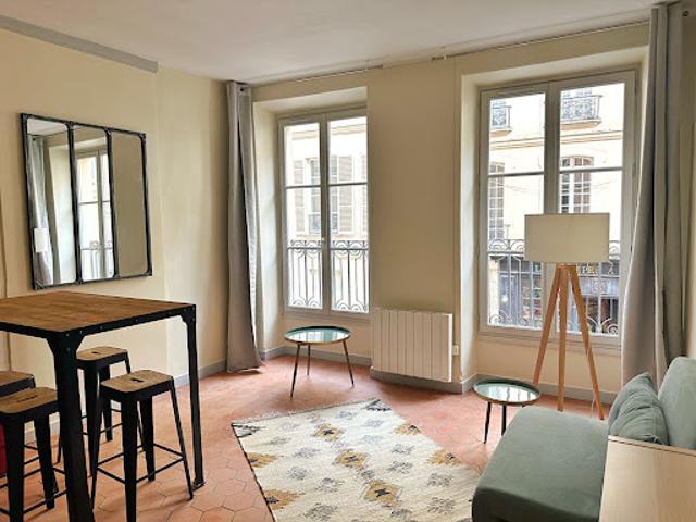 Location Appartement 2 pièces 36 m2 Versailles