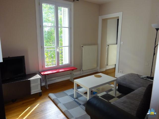 Location Appartement 2 pièces 36m² COURBEVOIE 92400
